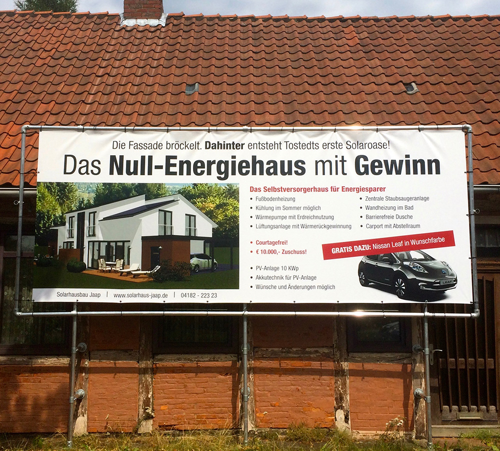 Baustellenbanner Null-Energiehaus